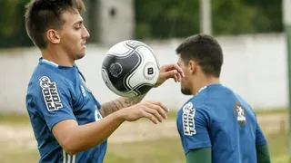 Mosquito pede rescisão de contrato com o Coritiba, mas Justiça nega pedido