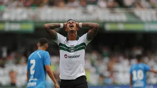 Coritiba só empata com o Azuriz e perde os 100% de aproveitamento no Paranaense