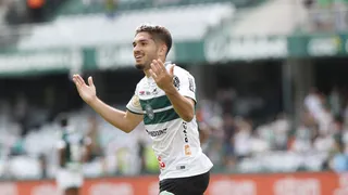 Coxa sobra na volta ao Brasileirão