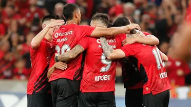 Athletico divulga lista de 50 jogadores inscritos na Sul-Americana com jovens da base