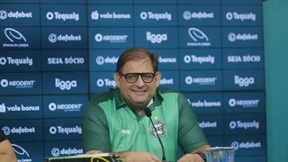 Um ano após demissão, Guto Ferreira volta para “colocar o Coritiba em seu devido lugar”