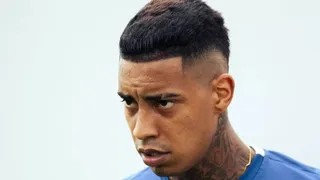 Ex-Coritiba é destaque no início da rodada da Série B