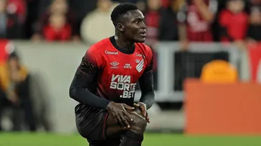 Derrota do Athletico com a Arena da Baixada lotada não pode tornar-se hábito