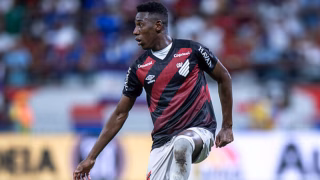 “Azar enorme”: Odair cita falta de reforços no Athletico e justifica escolha por Léo Pelé