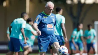 Técnico de futebol tornou-se profissão de risco, mas com dinheiro no bolso