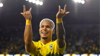Vitor Roque “perde o sono” com reforço de seleção no Betis