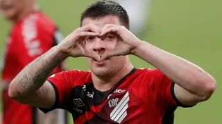 Athletico engata quarta vitória seguida e eleva confiança para decisões