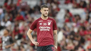 Athletico empresta atacante ao futebol turco