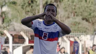 Jovem sai do banco e evita primeira derrota do Paraná Clube no Estadual