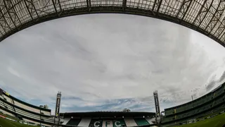 E, agora, o que será do Coritiba, Follador?