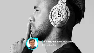 Neymar usa redes sociais e generosidade da mídia para se manter visível