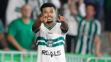 Coritiba tem ataque reforçado e desfalque na defesa contra Paysandu; veja provável time