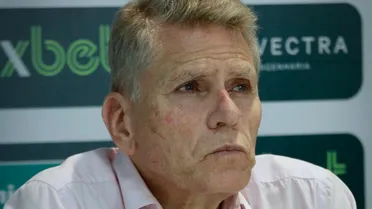 Após sair do Athletico, Paulo Autuori assume cargo no Goiás
