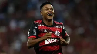Flamengo vende Matheus França ao Crystal Palace por R$ 107 milhões e mais bonificações