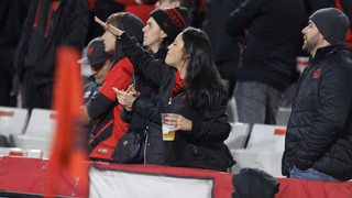 Athletico irrita a torcida, mas vai temperando a temporada centenária