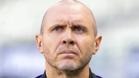 Campeão pelo Coritiba, Mozart aposta em tradição para levar clube aos playoffs da Série B