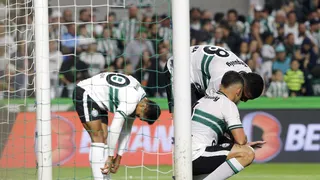 Coritiba começa segundo turno com 75% de risco de ser rebaixado; veja desafios