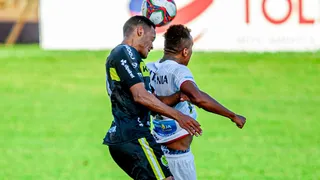 Negacionista, Hélio Cury está bagunçando o Paranaense. Futuro da disputa é o tapetão