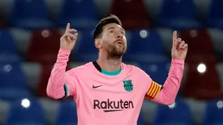 Xavi aprova volta de Messi no Barcelona e já tem esquema pronto
