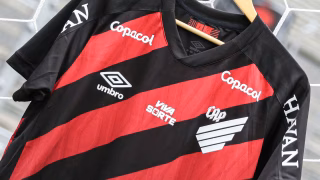 Athletico perde patrocinador master em novo uniforme; estreia foi contra o Corinthians