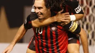 Leandro impõe seu estilo ao Atlético