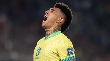 Com gol do estreante Igor Jesus, Brasil vence o Chile e sobe na classificação