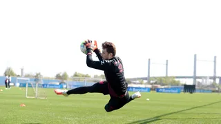 Atleticanos “invadem” as redes sociais de goleiro estreante: “Vai lá e arrebenta”