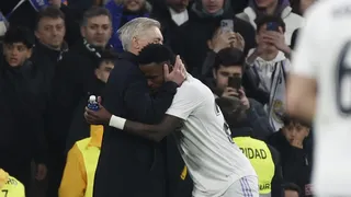 Real Madrid culpa chefe da federação por ofensas racistas; Vini Jr. publica vídeos com ataques
