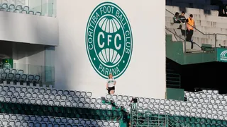 Coxa depende de si para não cair nesta rodada, mas pode precisar de “ajuda” do rival Athletico