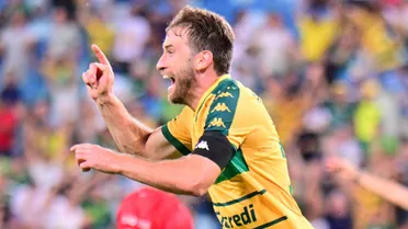 Athletico despenca na tabela com lei do ex e falha bizarra