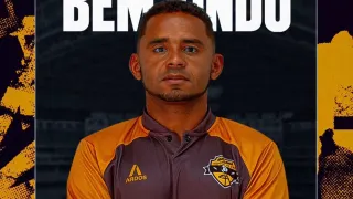 Ex-jogador do Athletico vira técnico de adversário do Paraná Clube em jogo decisivo