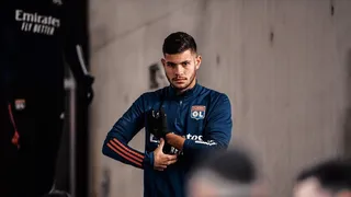 Ídolo do Athletico faz doação para compra de oxigênio em Manaus