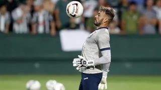 “Contratações diferentes e que vão elevar o nível”, avalia goleiro do Coritiba