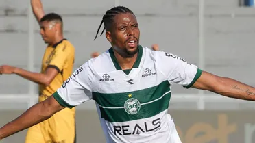 É campeão! Coritiba conquista tri da Série B e quebra jejum em redenção da SAF