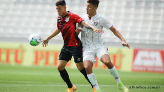 Athletico perde para o Fluminense na final do sub-17, marcada por pancadaria