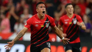 Athletico jogou como Athletico e arrebatou o Caldeirão lotado