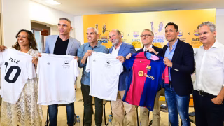 Pelé Pequeno Príncipe Legends x Barça Legends: Veja os primeiros jogadores confirmados