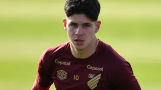 Athletico x Operário: CBF altera horário do jogo na Série B