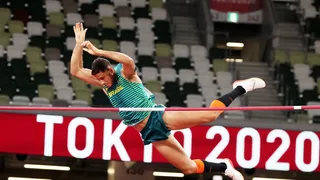 Campeão no Rio, Thiago Braz conquista a medalha de bronze em Tóquio