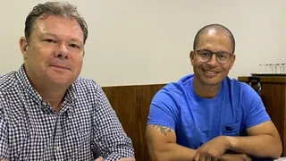 Após passagem pela base do São Paulo, Alex acerta com o Avaí