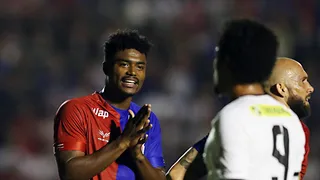 Ex-Paraná supera punição por aposta e vive expectativa de enfrentar o Real Madrid