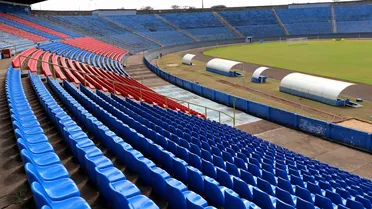 Londrina enfrenta o Azuriz no Estádio do Café; veja o jogo ao vivo