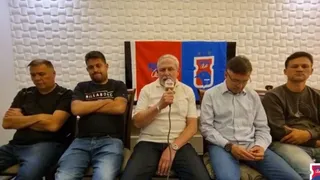 Diretoria do Paraná descarta renúncia, exalta empresário e pede desculpas à torcida