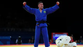Willian Lima conquista a prata no judô, primeira medalha do Brasil em Paris