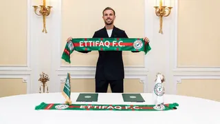 Henderson deixa o Liverpool após 12 anos para reforçar o Al Ettifaq, da Arábia Saudita