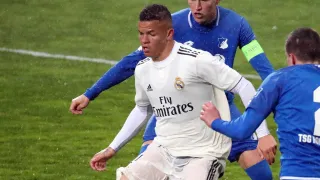 Atacante ex-Real Madrid acerta com clube brasileiro da Libertadores
