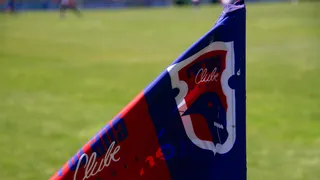 Paraná paga salários e anuncia mais um reforço para a Série C