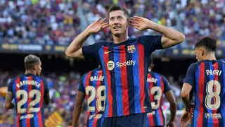 Barcelona encara o Manchester United por vaga nas oitavas da Liga Europa