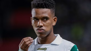 Futebol brasileiro bate recorde bilionário em vendas de jogadores; veja ranking