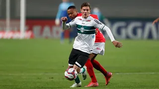 Sem lateral-direito, Coritiba terá que improvisar contra o Operário